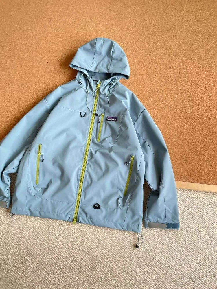Patagonia Jackets Hooded contrast-zip shell jacket — SKU-04-Cabbage Gray