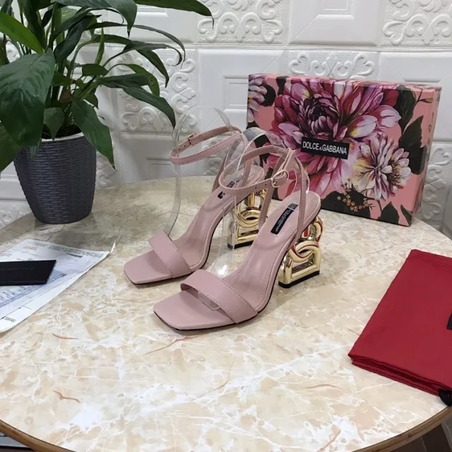 Dolce & Gabbana High Heels Square-Toe Ankle-Strap Sandals with Sculptural Logo product detail image 4