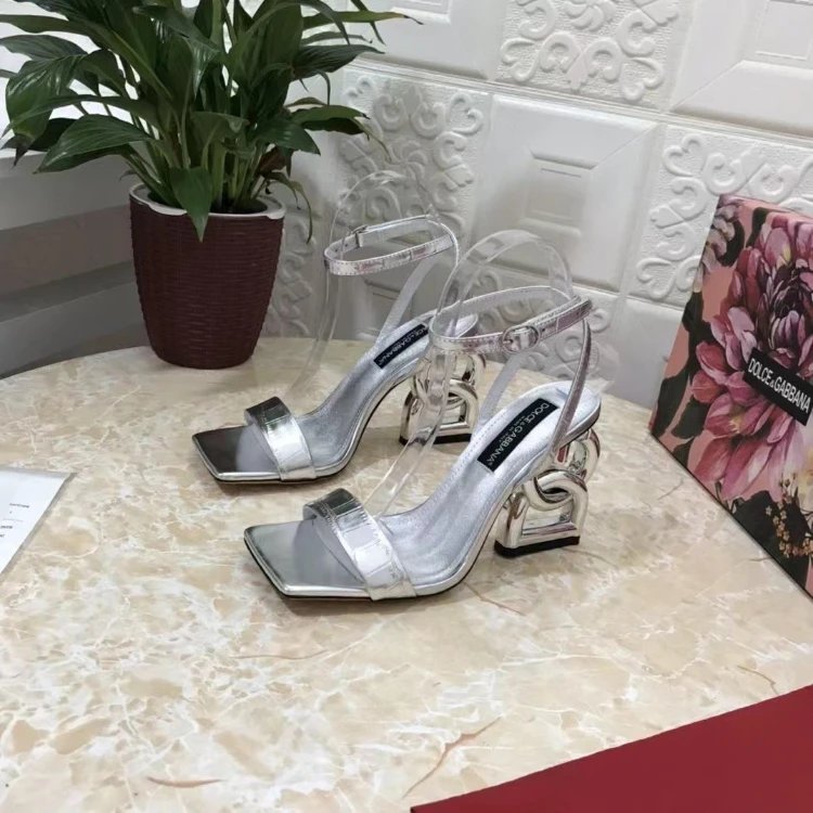 Dolce & Gabbana High Heels Square-Toe Ankle-Strap Sandals with Sculptural Logo — 07