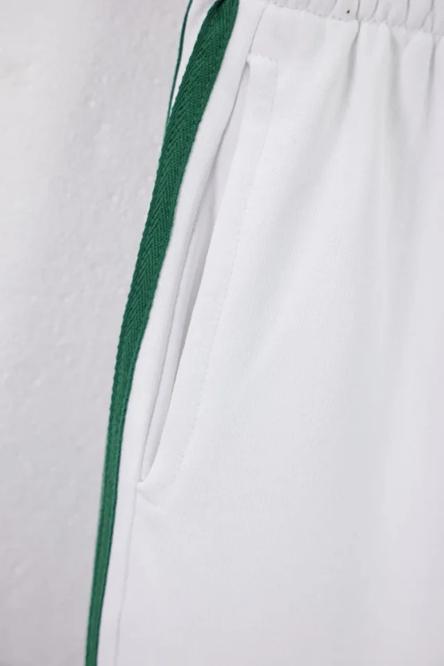 Unbranded Trousers Straight-leg striped track pants with elastic waistband product detail image 6