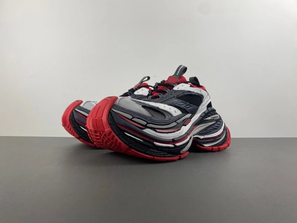 Balenciaga Sneakers Chunky Lace-Up — Black, gray, and red 1