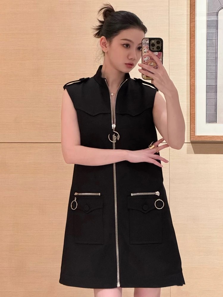 Unbranded Dresses Sleeveless Stand-Collar Zip-Front Utility Dress with Cargo Pockets image 3