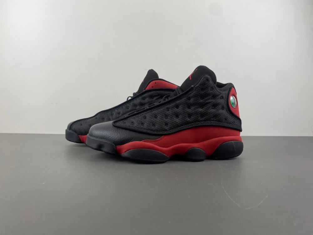 Air Jordan 13 Black 