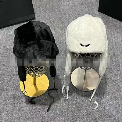 Furry Trapper Hat [2 styles]