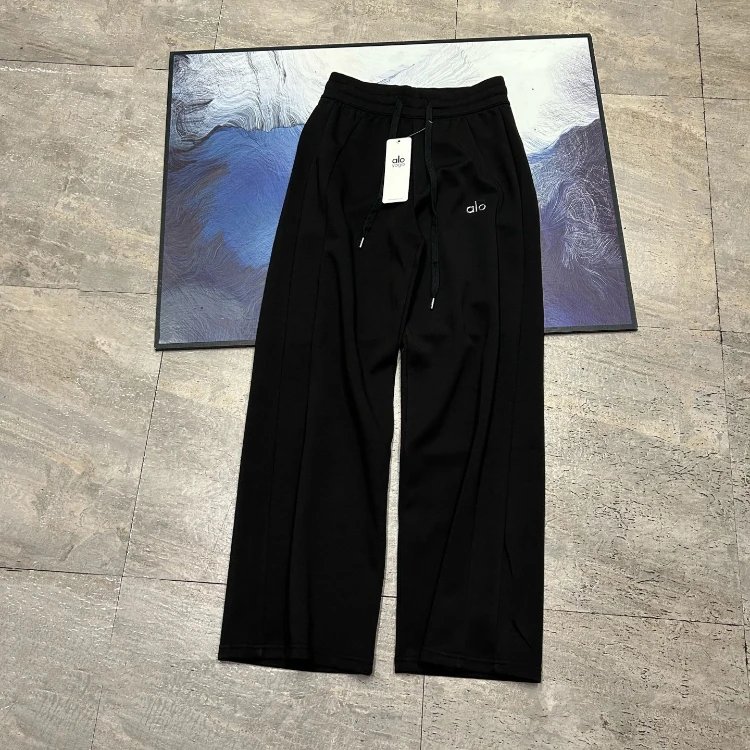 Alo Trousers Wide-Leg Drawstring Pants — Black
