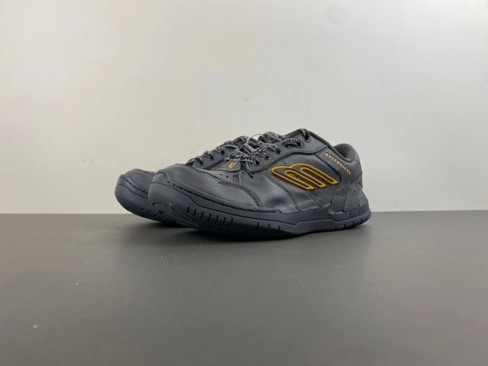Balenciaga Sneakers Chunky Lace-Up — Deep blue yellow