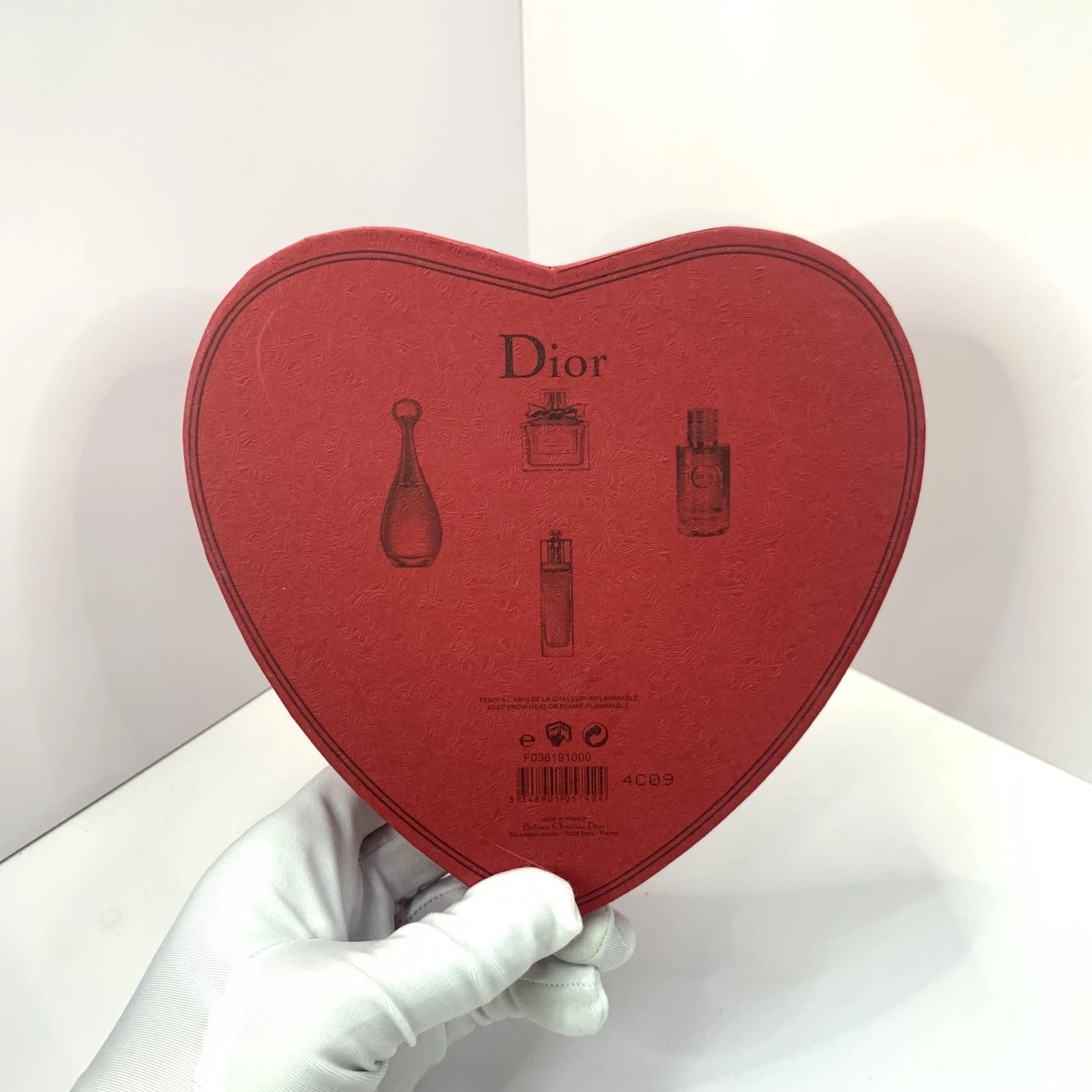 Dior Perfume Gift Set: J'adore, Miss Dior Blooming Bouquet, Joy, and Dior Eau de Toilette Miniatures in Heart-Shaped Red Box - 3