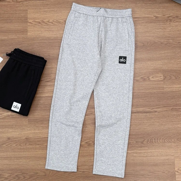 Alo Trousers Straight-Leg Drawstring Sweatpants — gray