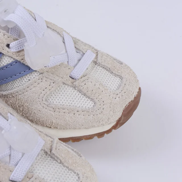 New Balance 471 product detail image 4