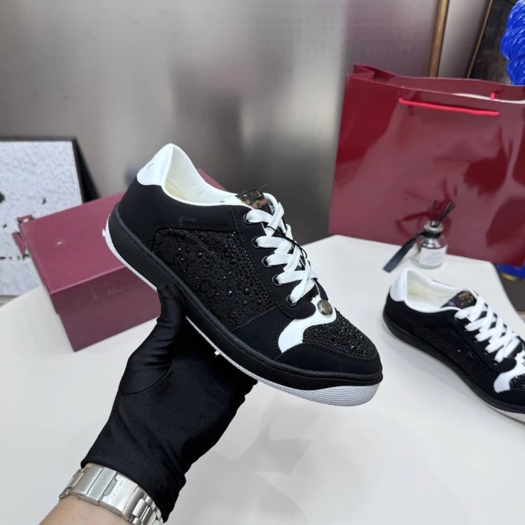 Unbranded Sneakers Rhinestone Low-Top Lace-Up — Black heat-transfer rhinestones