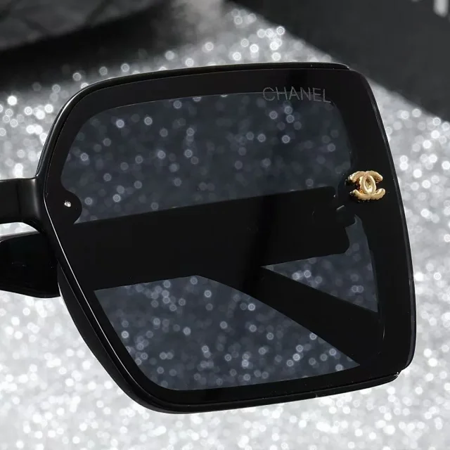 Chanel Multiple sunglass styles product detail image 4