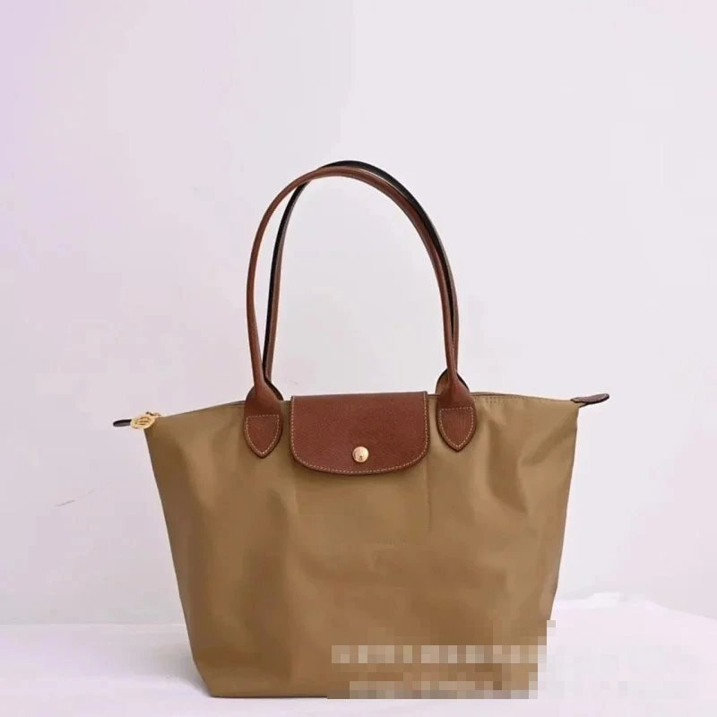 526 Classic Desert Yellow