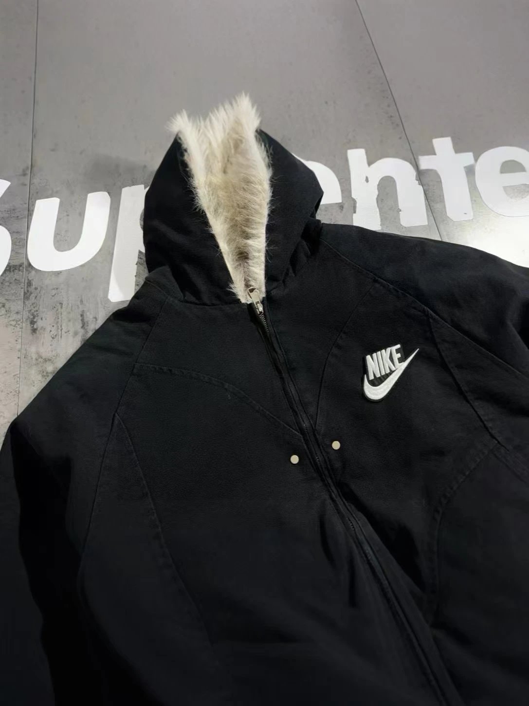 Nike Jackets Fur-Trim Hooded Padded Jacket image 2