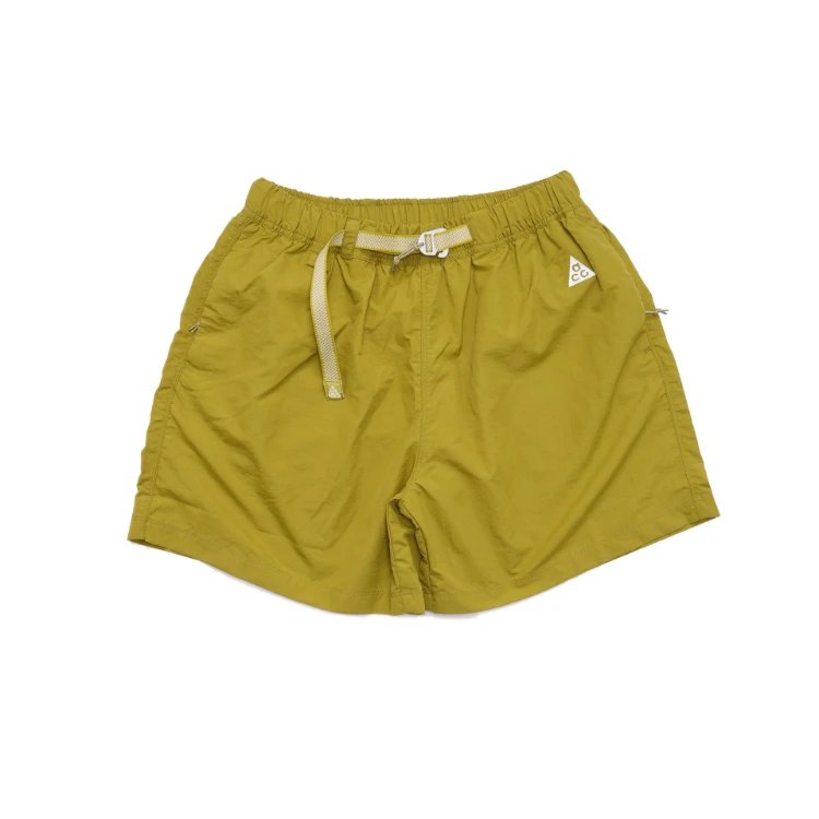 Nike Shorts ACG outdoor with elastic waistband and webbing belt — Fruit green