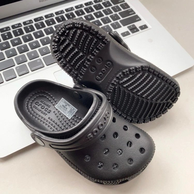 KLS Simple Fashion Classic Comfortable Little Star Children's Hole Shoes 6