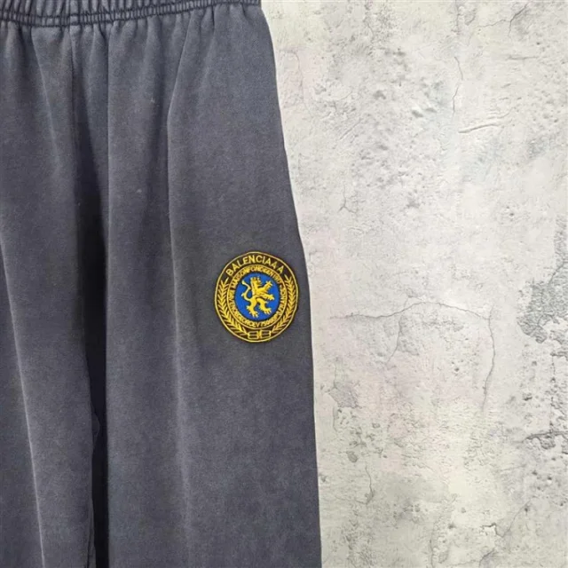 Umbro Trousers Wide-Leg Sweatpants product detail image 6