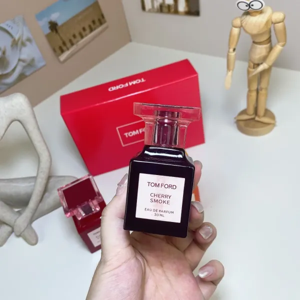 Tom Ford Cherry Collection Eau de Parfum Set Red Perfume - 6