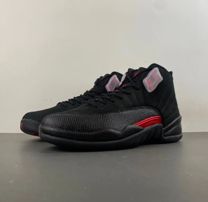 Air Jordan 12 Black 
