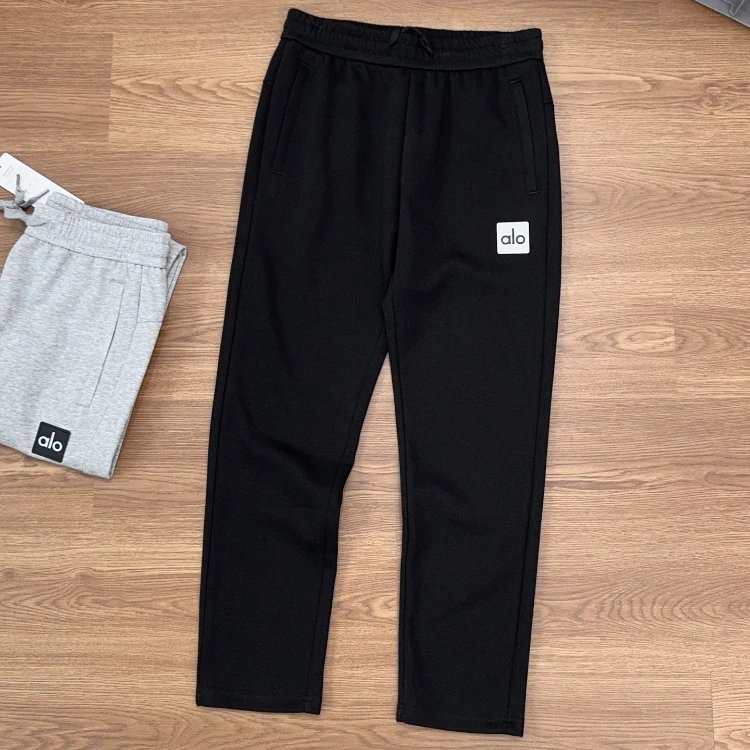 Alo Trousers Straight-Leg Drawstring Sweatpants — Black