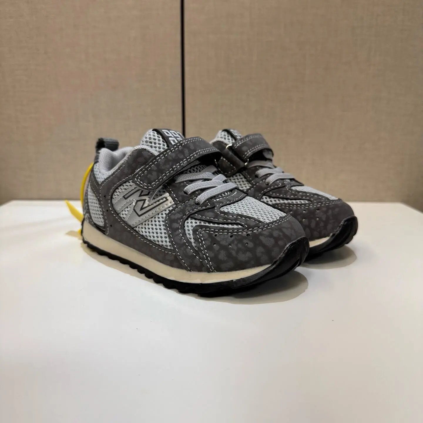 New Balance Sneakers 996 hook-and-loop image 12