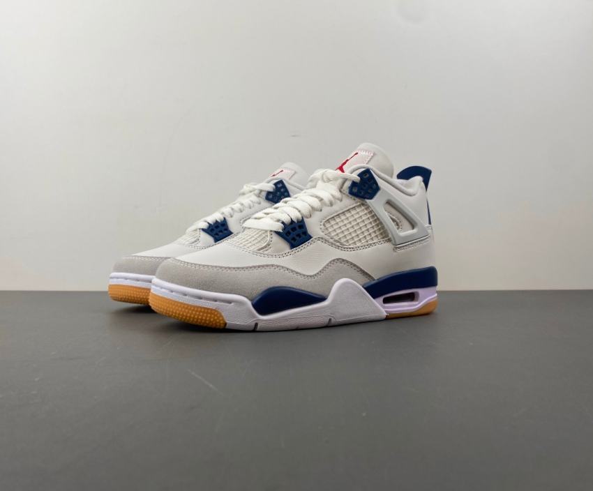 Air Jordan 4 White B