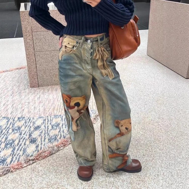 Custom Embroidered Bear Motif Wide-Leg Denim Jeans - 004806