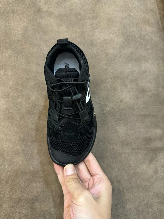 New Balance Sneakers MT10 wide-fit mesh product detail image 7