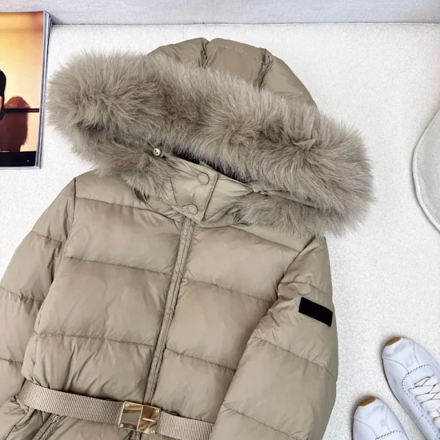 Unbranded Down Jackets Belted long puffer with fur-trim hood product detail image 2