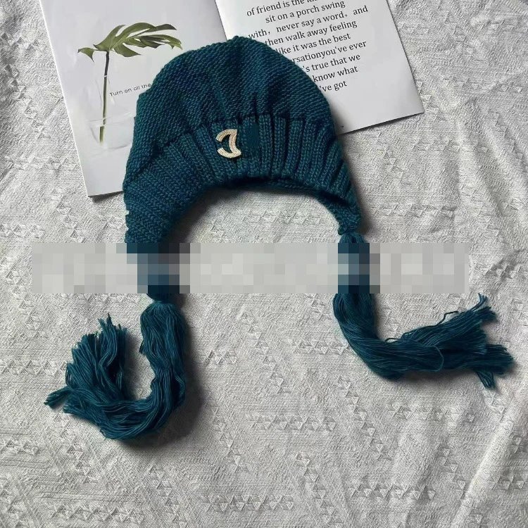 Sea blue