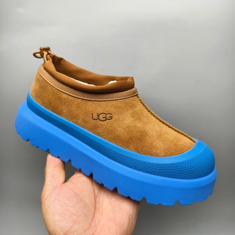 UGG Casual Shoes Slip-On Low-Top with Lug Sole — 4096 blue