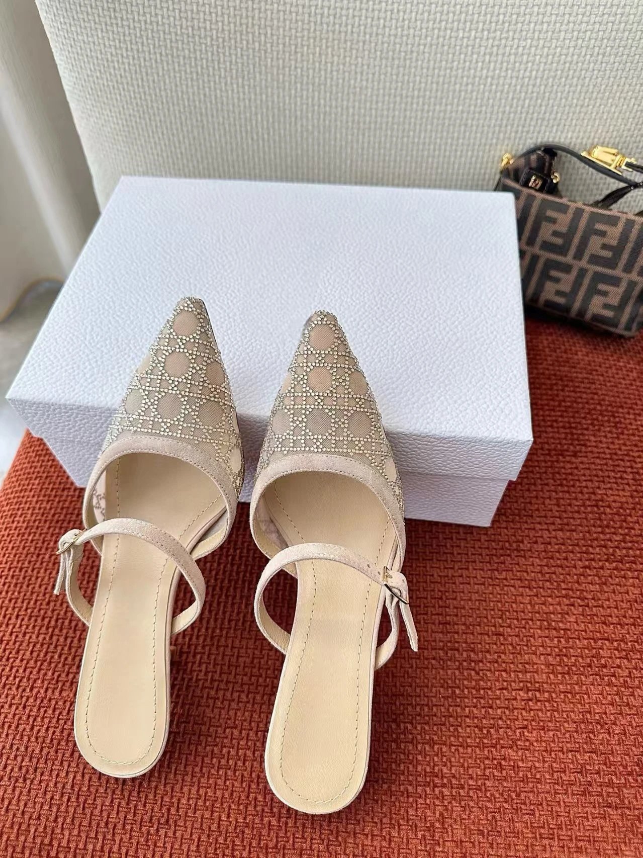 Unbranded High Heels Pointed-Toe Rhinestone Mesh Pumps image 6