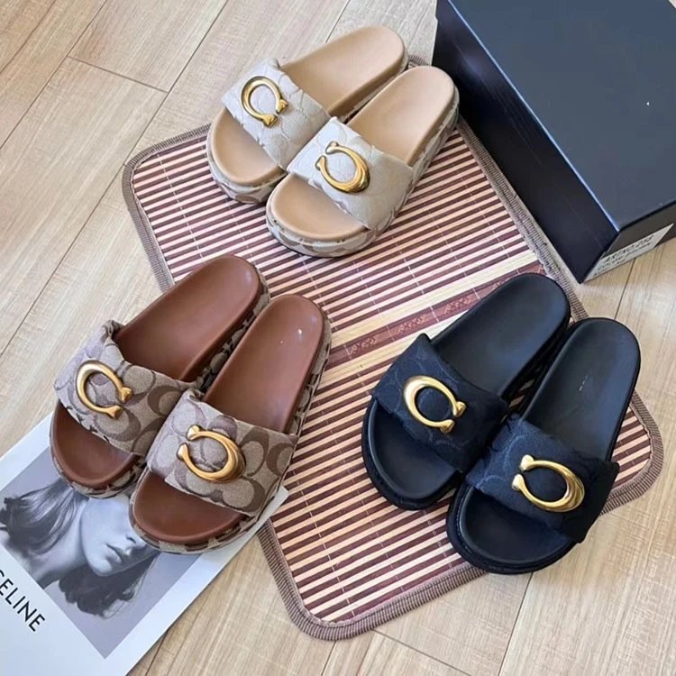 Coach Signature Bandira Slides - 007767