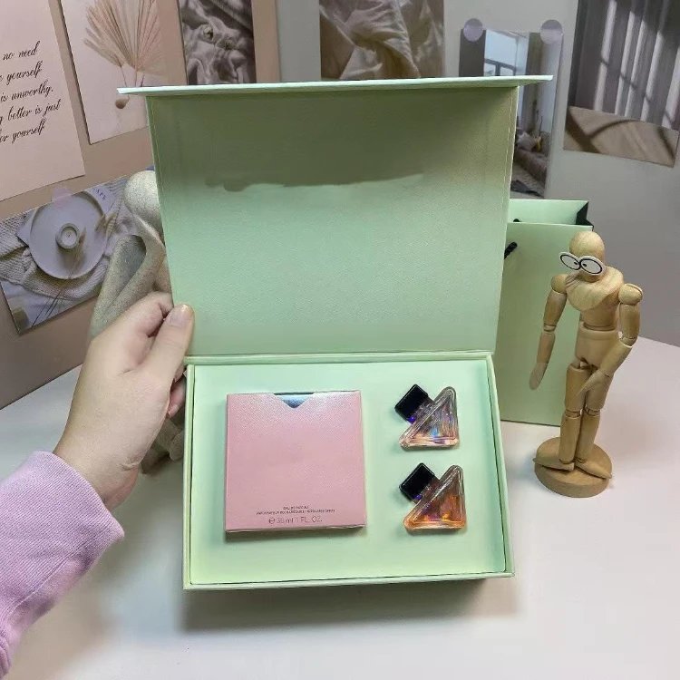 Dior Perfume Mini Gift Set — SKU-22-Pula contrast floral three-piece set