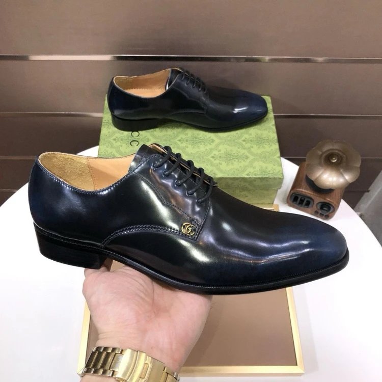 Gucci Leather Shoes Lace-Up Dress image 4