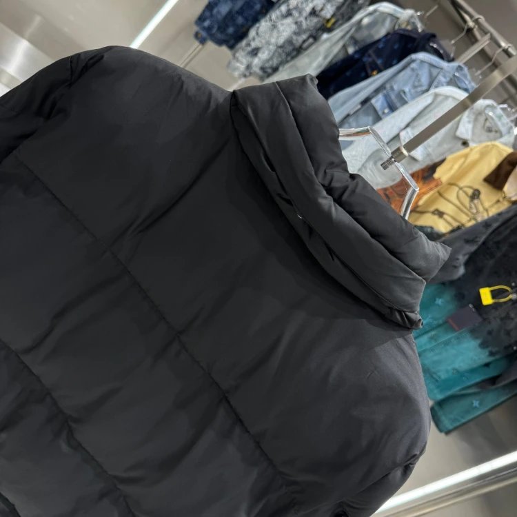 Unbranded Down Jackets Quilted stand-collar puffer jacket image 6