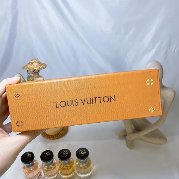 Louis Vuitton Les Parfums Collection Set Eau de Parfum Perfume - 8