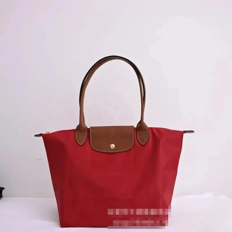 P59 Classic Red