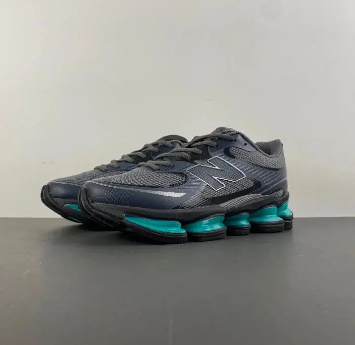 New Balance Sneakers Low-Top Lace-Up — carbon gray cyan