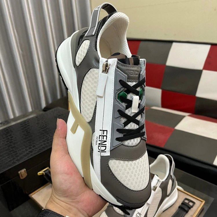 Fendi Sneakers Chunky zip-panel — 23