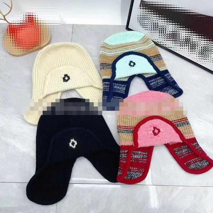 Marni Logo Knit Trapper Hat
