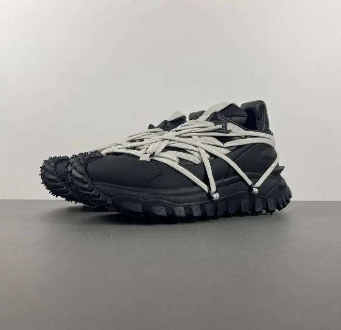 Black Sneakers with 
