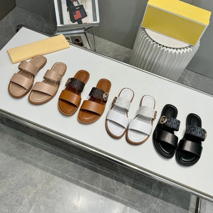 Michael Kors Leather Slide Sandals - 007739