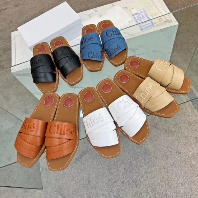 Chloé Woody Flat Slide Sandals - 007740