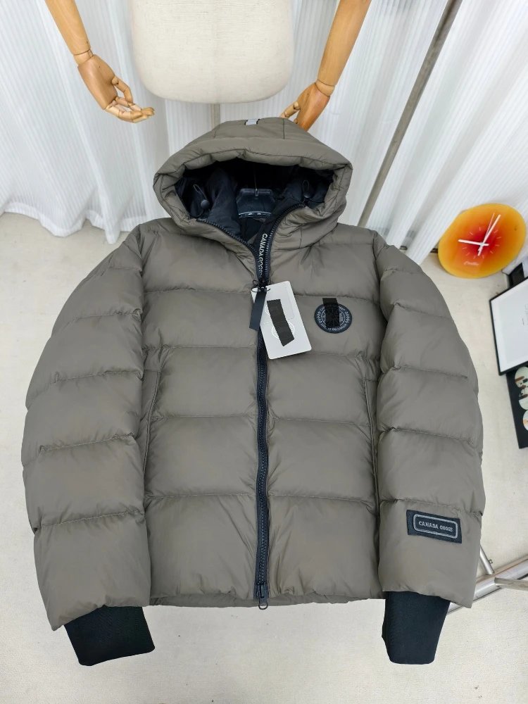 Canada Goose Down Jackets Hooded puffer jacket — SKU-05-Grey Nana Yang II