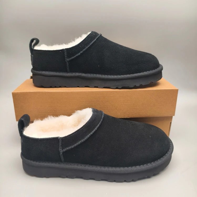 UGG Classic Black Sl