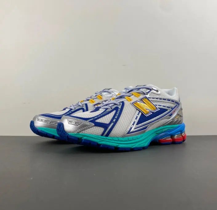 New Balance Sneakers Low-Top Lace-Up — seven color