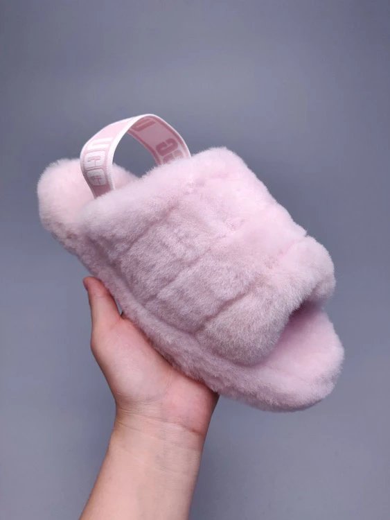 UGG Slippers Fluff Yeah Slide — 5119 seashell powder