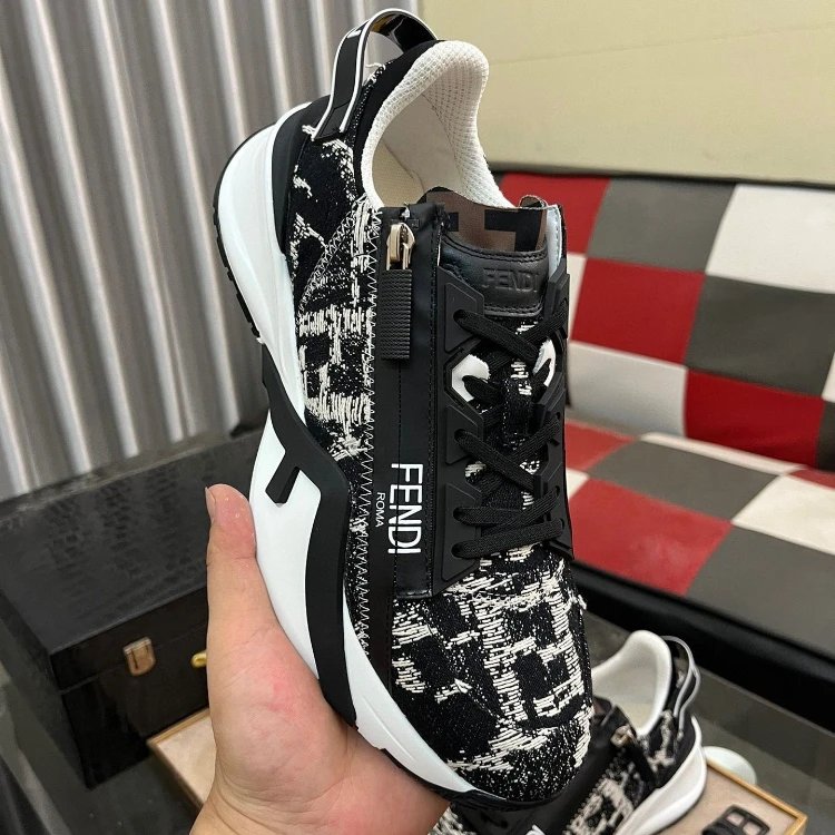 Fendi Sneakers Chunky zip-panel — 21