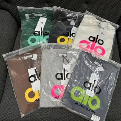 Alo Yoga Logo Graphic T-Shirt [6 styles]
