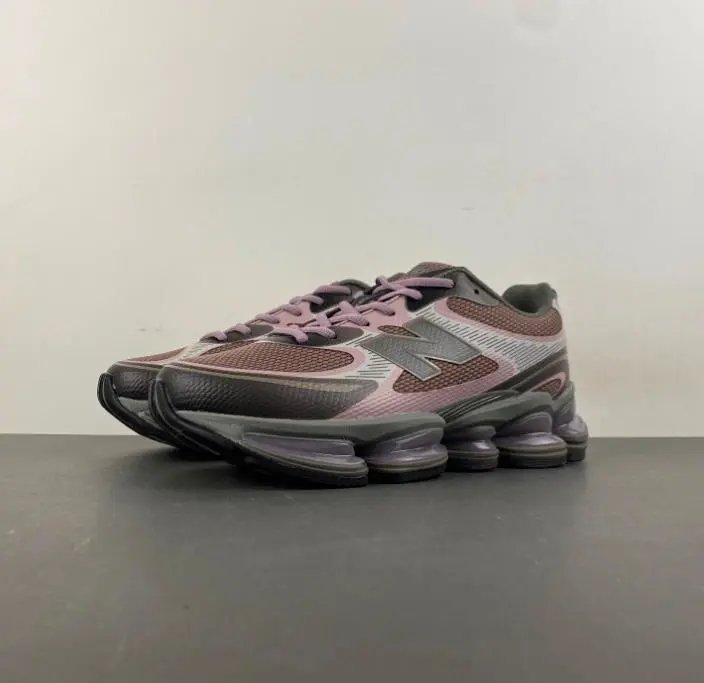 New Balance Sneakers Low-Top Lace-Up — Purple-gray